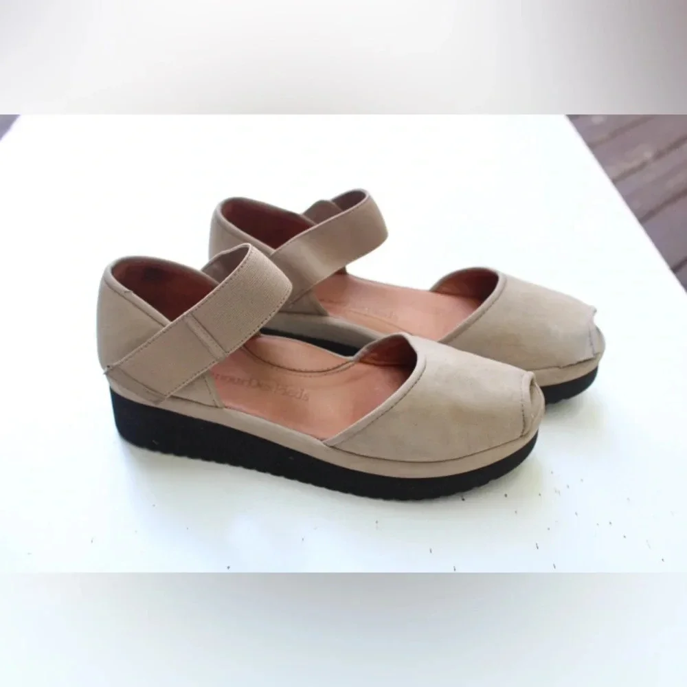 L'Amour Des Pieds Amadour  Sandals - Picture 8 of 10